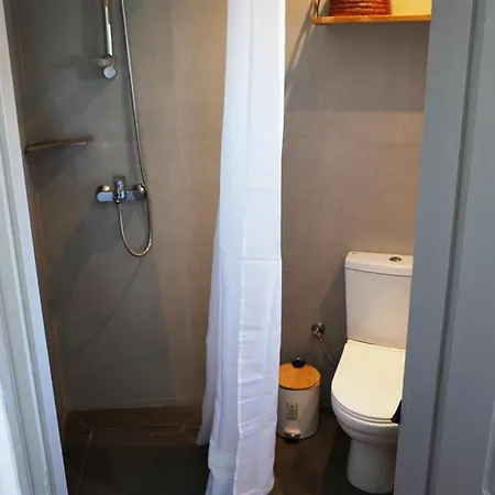 Lagadi House 2 Apartman *