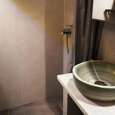 Apartman Lagadi House 2 *