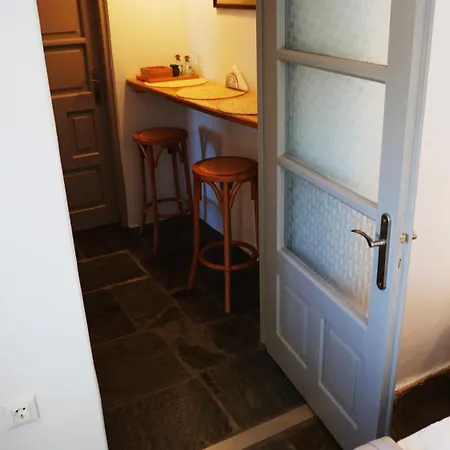 アパート Lagadi House 2